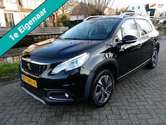 Peugeot 2008 - 1.2i GT-line 110pk 1e eig. Clima Navi Panorama Trekhaak 1250kg