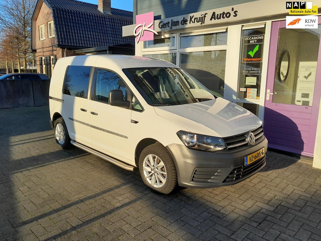 Volkswagen Caddy - 2.0 TDI L1H1 Trendline BTW / NL Auto / Euro 6 - AutoWereld.nl