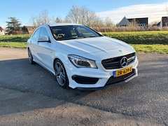 Mercedes-Benz CLA-Klasse - 45 AMG 4MATIC Edition 1