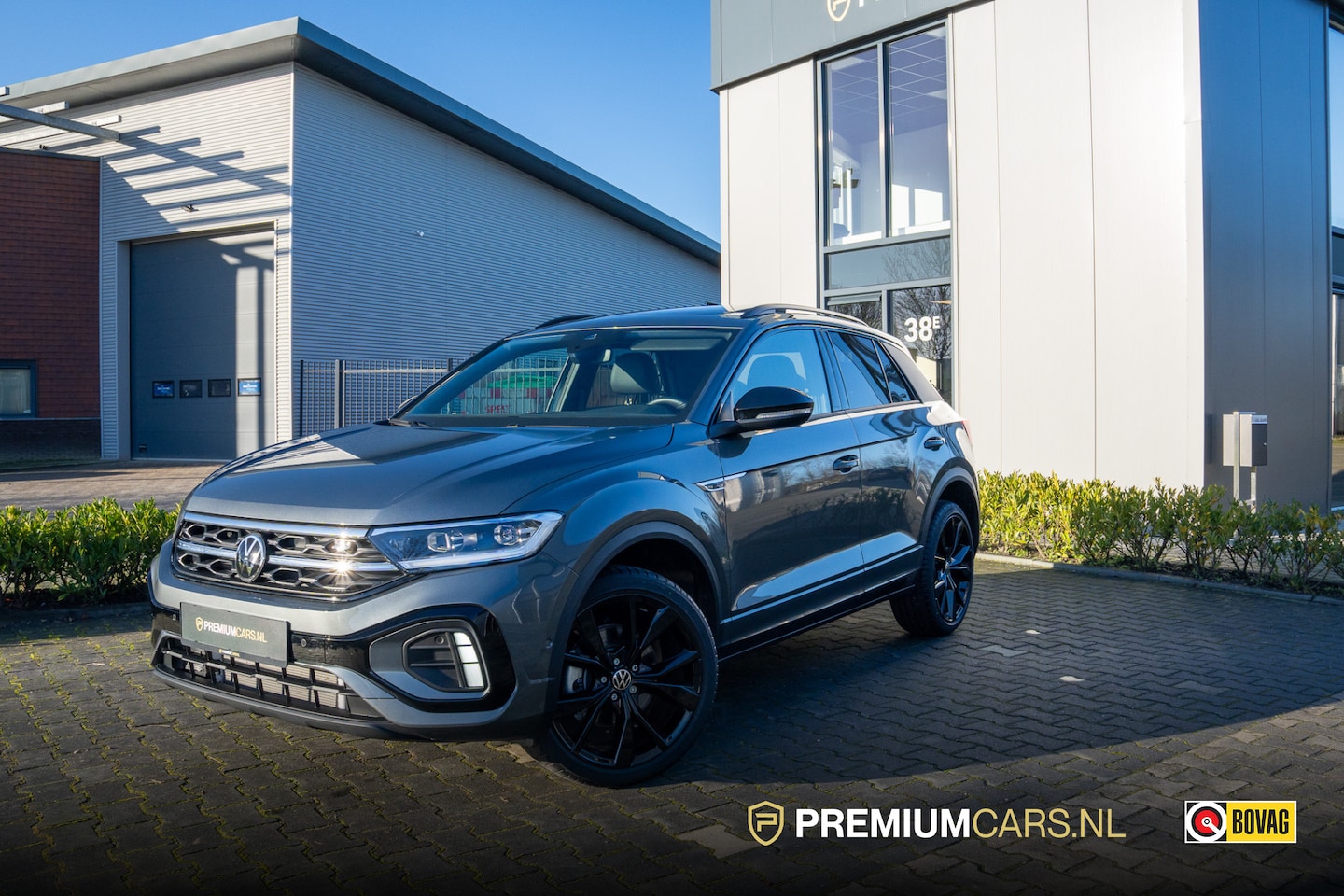 Volkswagen T-Roc - 1.5 TSI R-Line Edition 1.5 TSI R-Line Edition - AutoWereld.nl