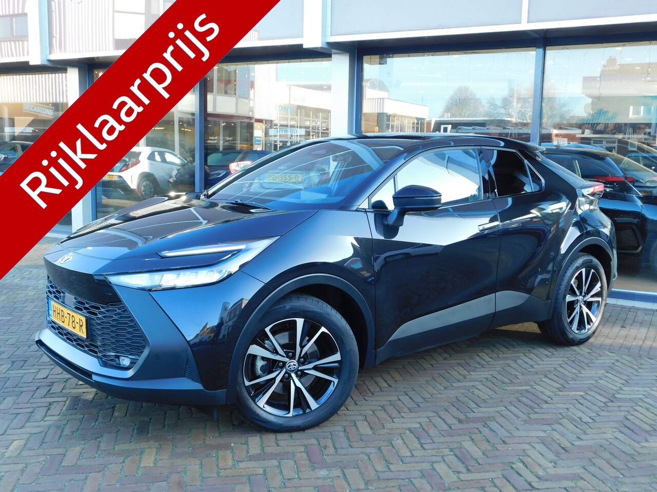 Toyota C-HR - 2.0 Plug-in Hybrid 220 Dynamic - AutoWereld.nl