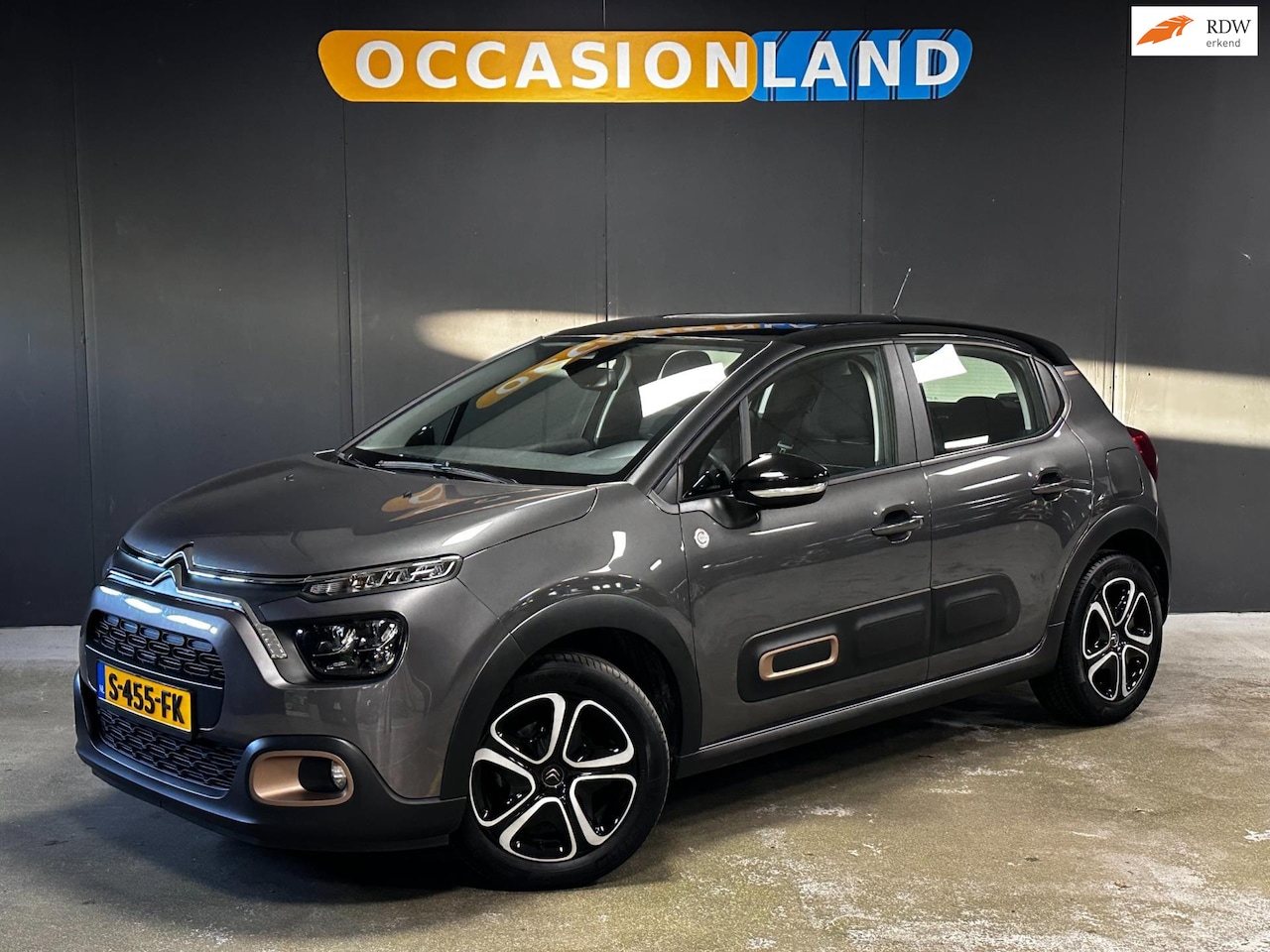 Citroën C3 - 1.2 PureTech C-Series|CRUISE|NAVI|CARPLAY|BLUETOOTH|16INCH| - AutoWereld.nl