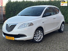 Lancia Y(psilon) - Ypsilon 0.9 TwinAir Gold, Nap, Apk, Airco, 5-drs, Elek pkt