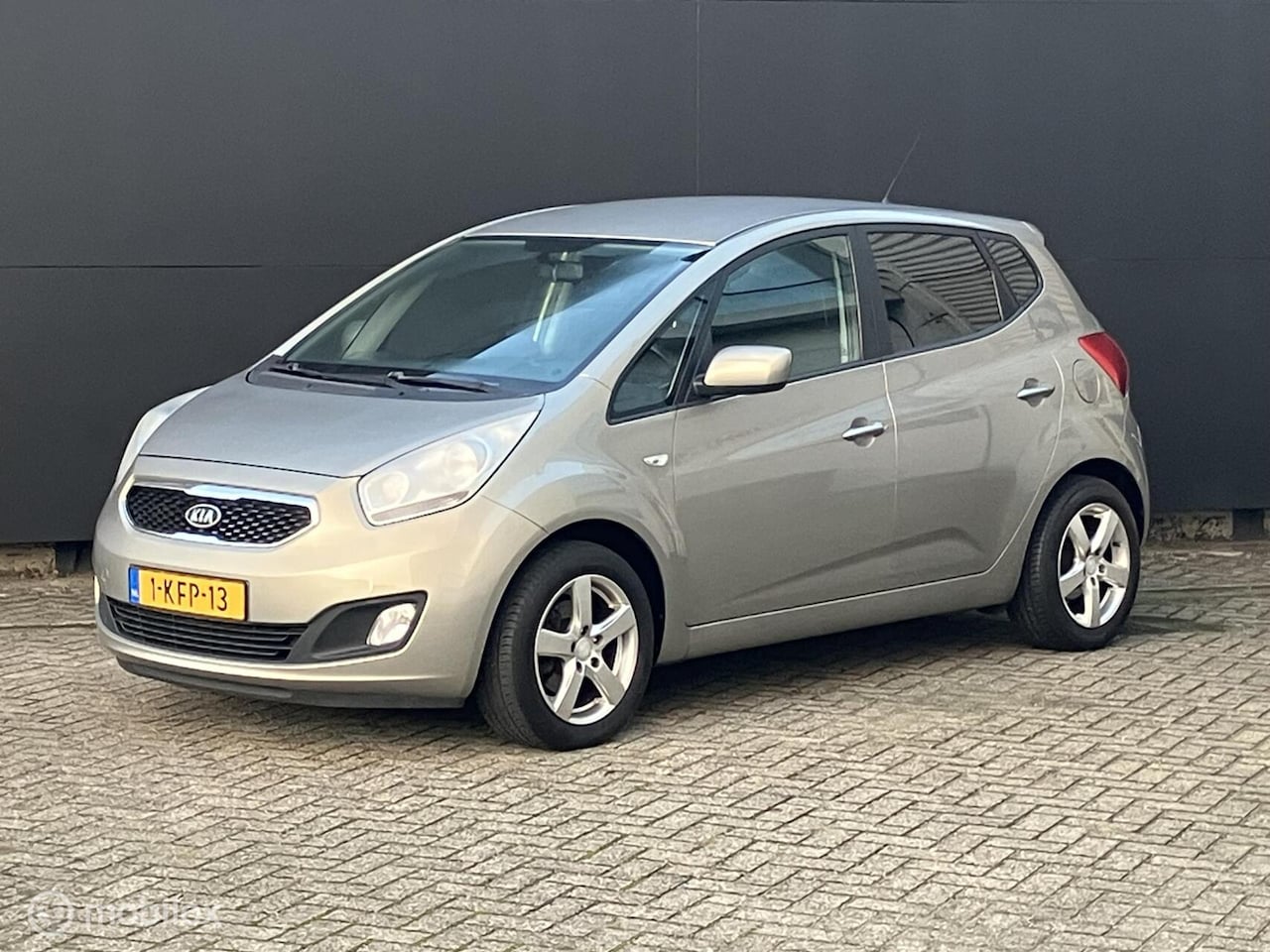 Kia Venga - 1.4i CVVT Comfort Pack I Climate+Cruise contr. I - AutoWereld.nl