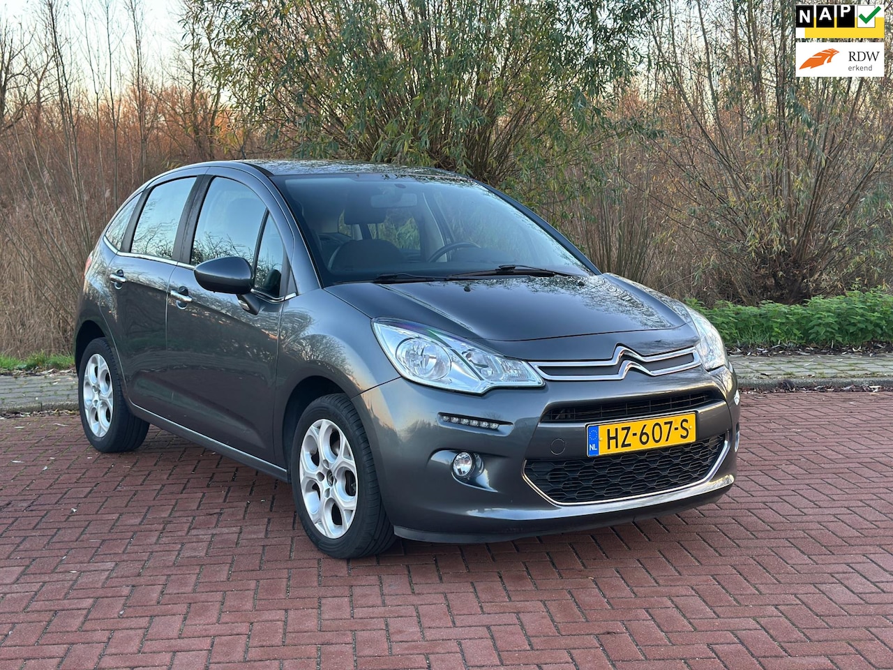 Citroën C3 - 1.2 PureTech Feel Edition Nap/Airco/Trekhaak - AutoWereld.nl