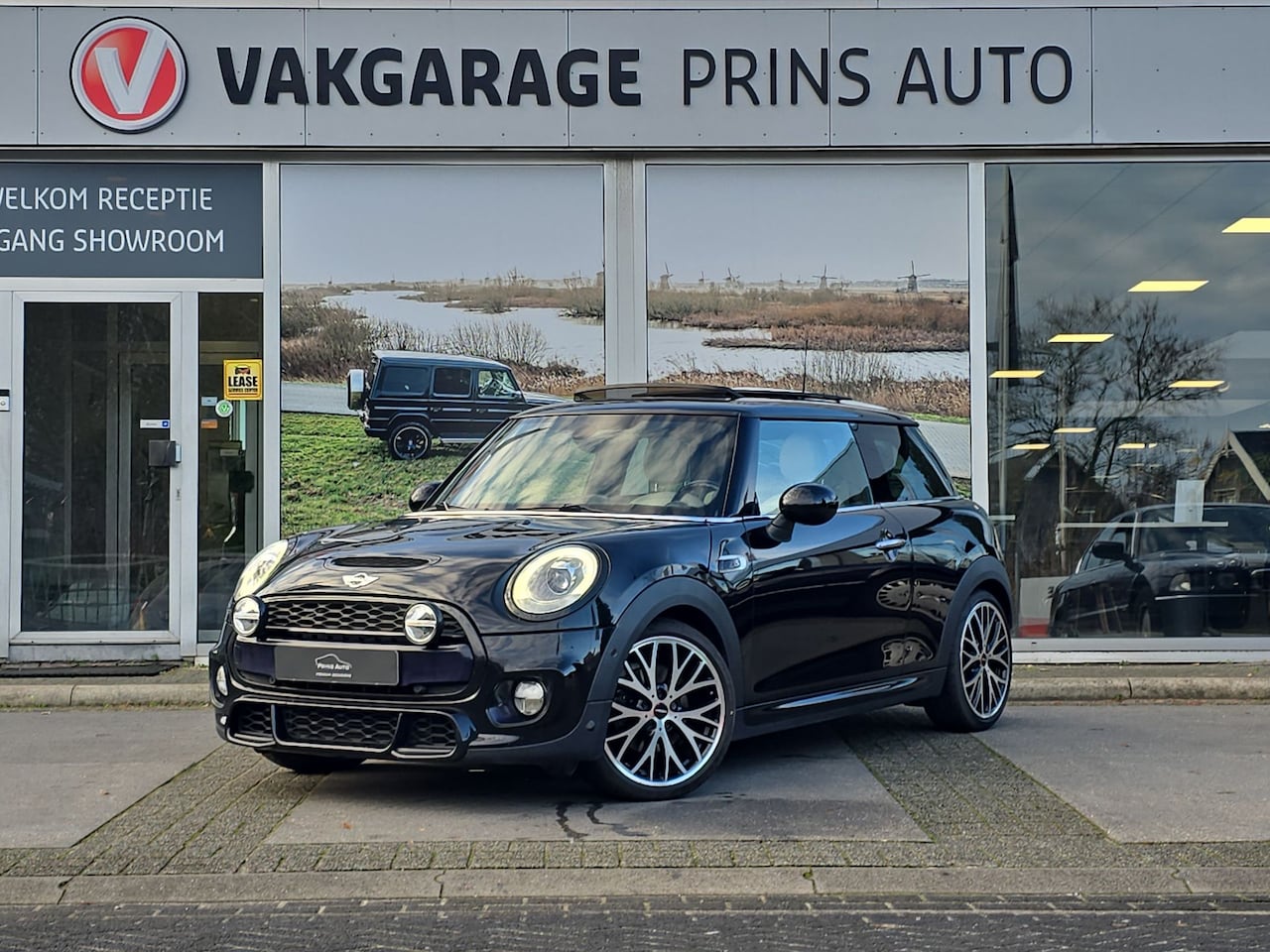 MINI Cooper S - Mini 2.0 Serious Business |PANO|H/K SOUND|CRUISE|JCW| 4213 - AutoWereld.nl