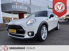 MINI Clubman - 1.5 Cooper Automaat.. Salt Serious Business Navigatie, LED verl, Parkeersens, 65.000 KM