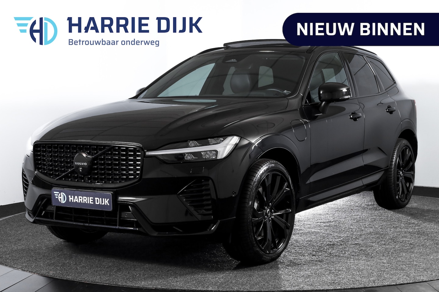 Volvo XC60 - 2.0 T8 Plug-in hybrid AWD Plus Black Edition | Elek. Trekhaak | S/K-Panodak | Harman/Kardo - AutoWereld.nl
