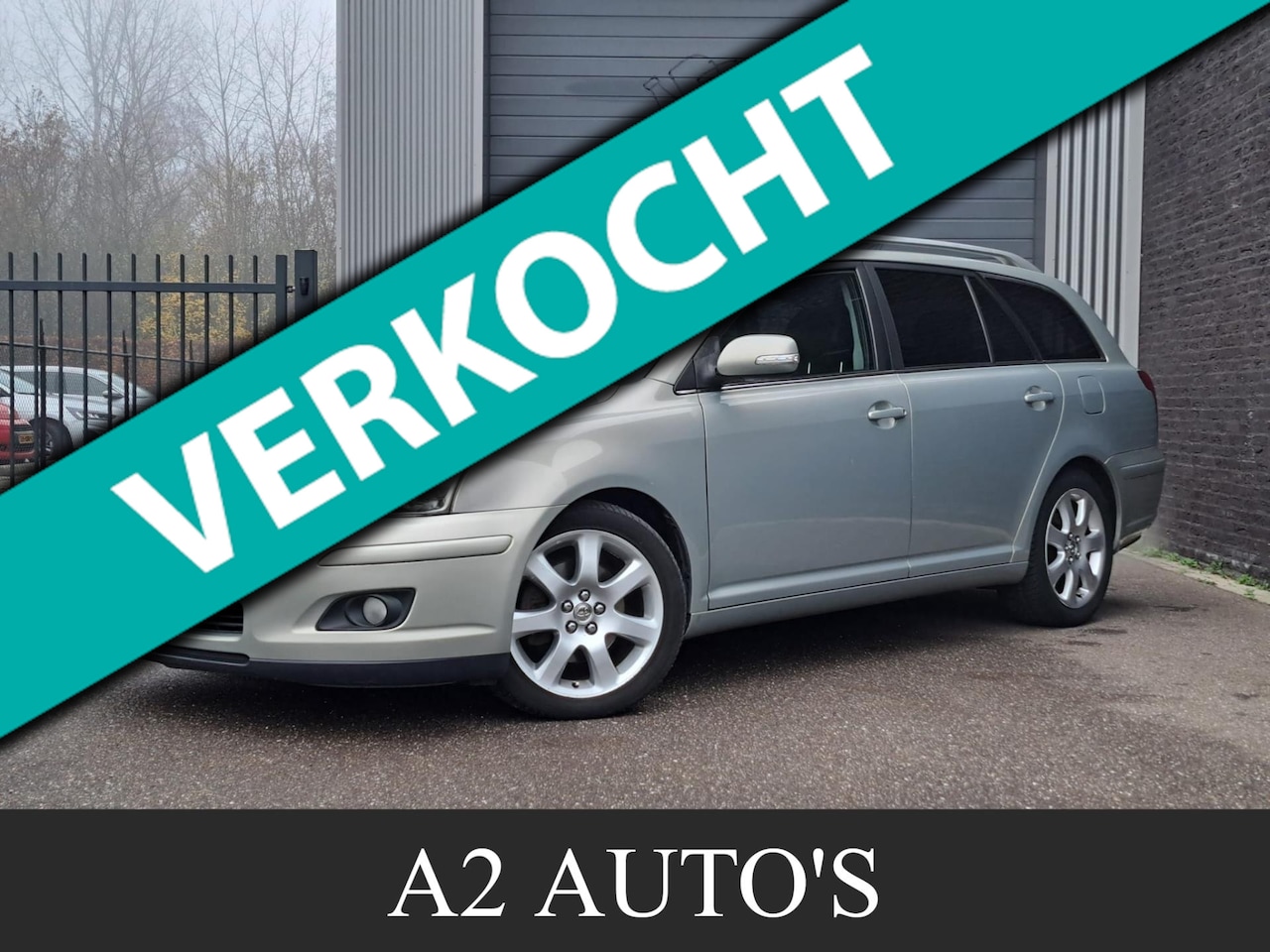 Toyota Avensis Wagon - 2.4 VVTi Executive Automaat|Ecc|Cruise - AutoWereld.nl