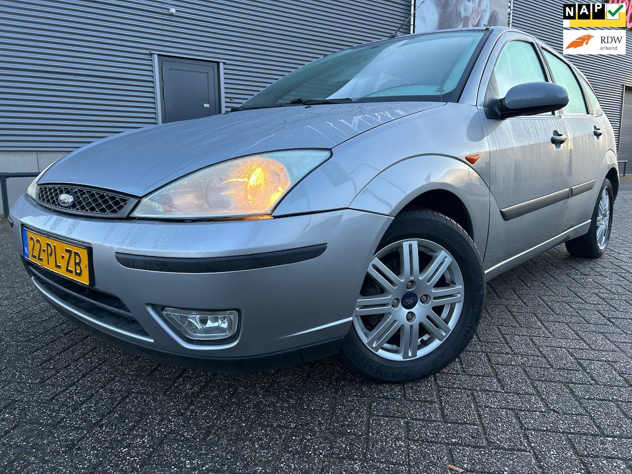 Ford Focus - 1.6-16V Futura. Airco/Elektrische ramen/Lederen bekleding - AutoWereld.nl