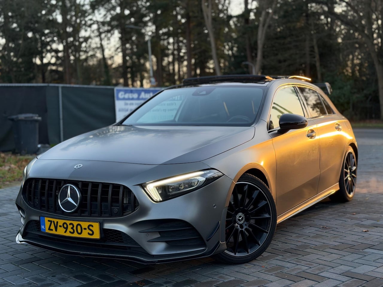 Mercedes-Benz A-klasse - 250 Premium Plus Pano Sfeer Camera A45 Look Burmester - AutoWereld.nl