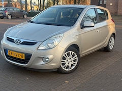 Hyundai i20 - 1.2i i-Motion/Airco/Elekt. Raam/Nap