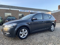 Kia Cee'd - 1.4 CVVT X-ecutive in hele nette staat