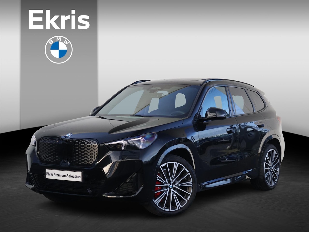 BMW iX1 - eDrive20 67 kWh M Sport Edition M Sportpakket Pro/ Stuurwiel verwarmd/ Comfort Access/ Ele - AutoWereld.nl