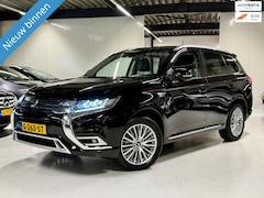Mitsubishi Outlander - 2.4 PHEV Intense Trekhaak| Navi|Stoelverw