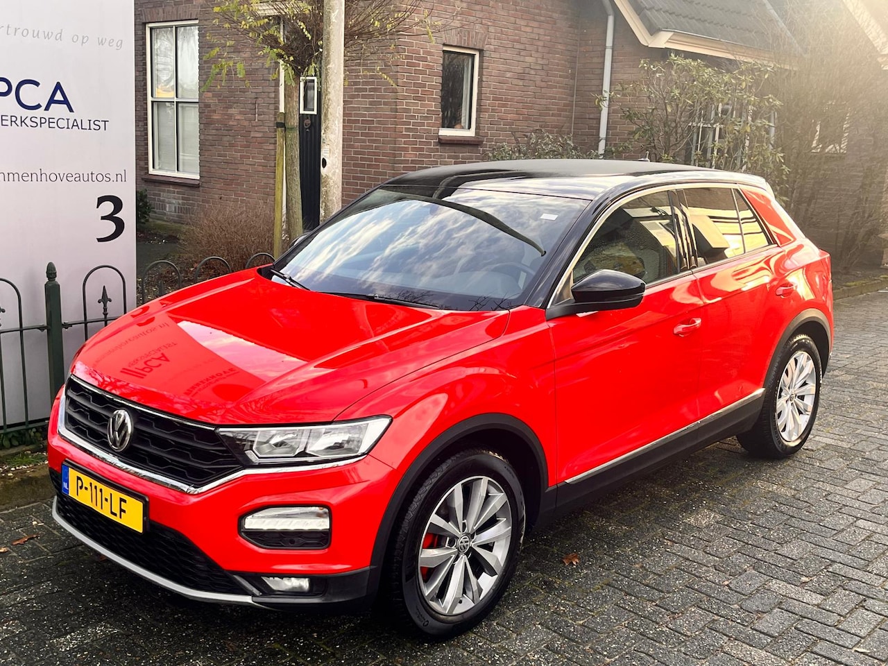 Volkswagen T-Roc - 2.0 TSI 4Motion Sport Automaat - AutoWereld.nl