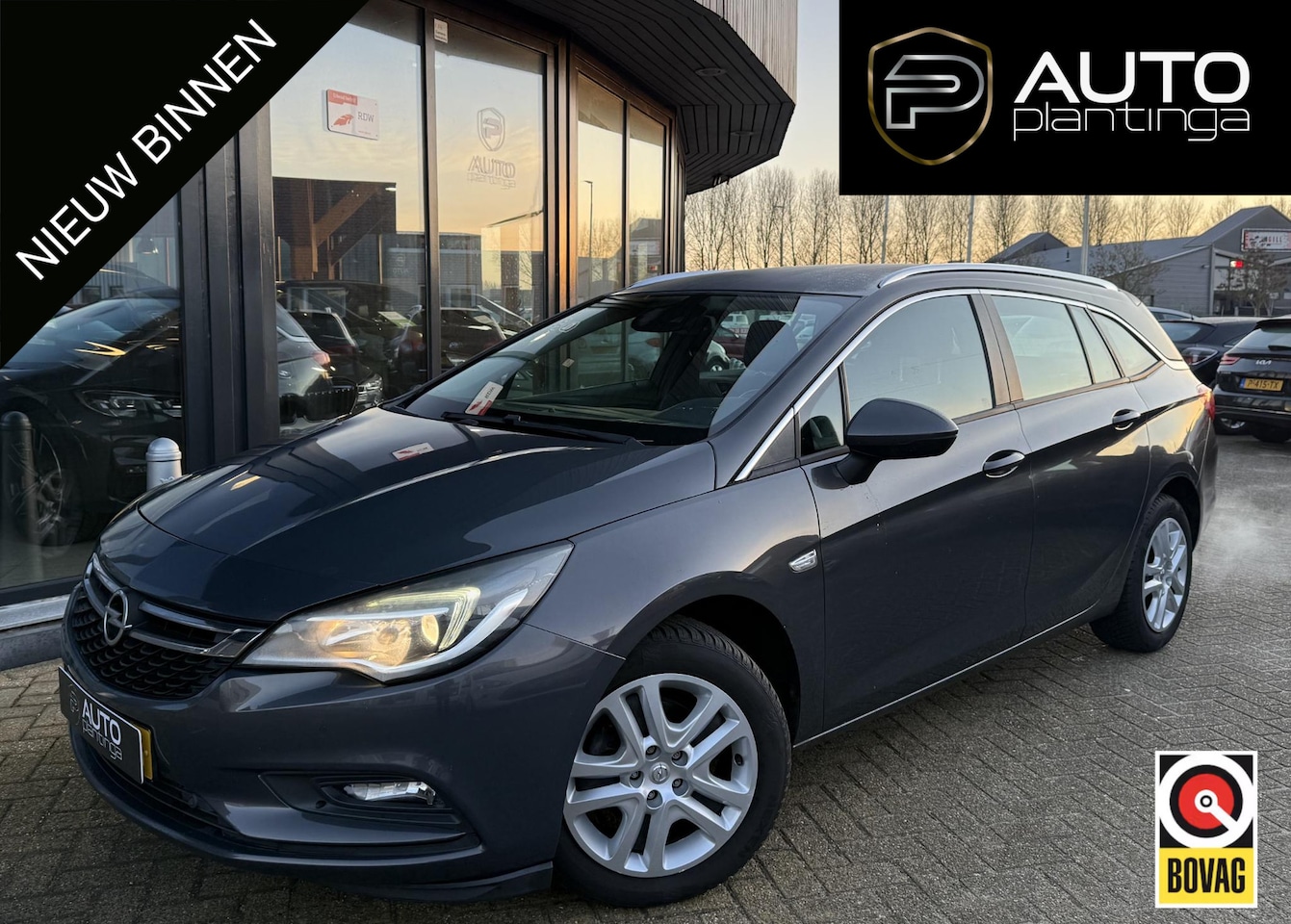 Opel Astra Sports Tourer - 1.0 Business+ | Nette Staat! | NL AUTO | Trekhaak | Onderhoudshistorie | 2 Sleutels | Park - AutoWereld.nl