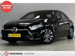 Mercedes-Benz A-klasse - 180 Solution/ Automaat/ Virtual Cockpit/ Keyless-Go/ Half-Lederen Sportst./ Zwarte-Hemel/