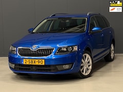 Skoda Octavia Combi - 1.2 TSI Greentech Elegance Businessline KEYLESS ENTRY-GO/NAVI/PDC/PARKASSIST