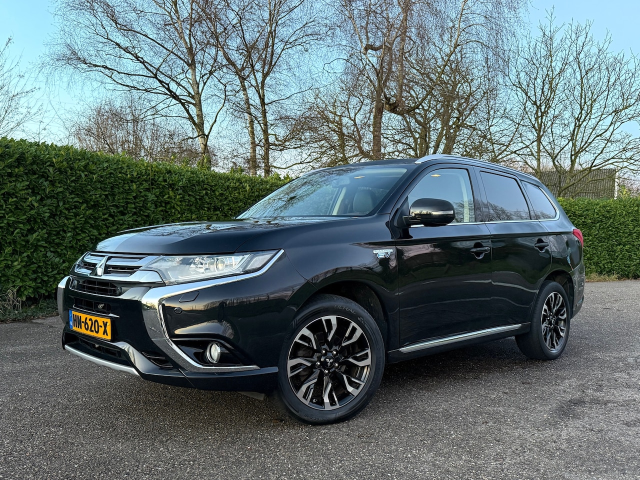 Mitsubishi Outlander - 2.0 PHEV Executive Edition 2.0 PHEV Executive Edition - AutoWereld.nl