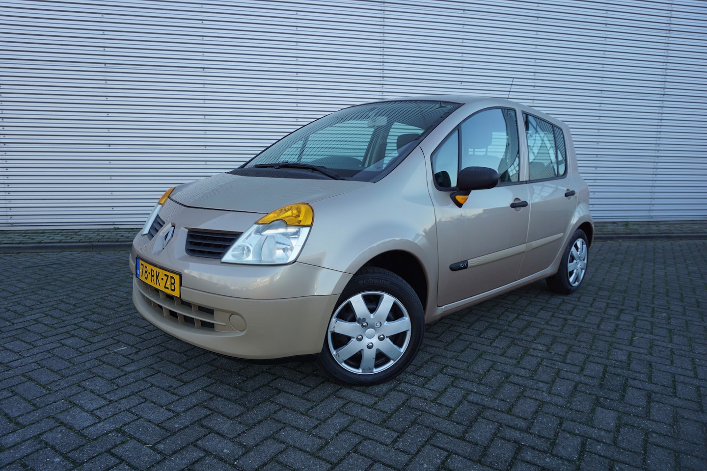 Renault Modus - 1.2-16V Campus Elektr. ramen / Trekhaak / NAP - AutoWereld.nl