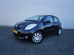 Toyota Yaris - 1.3 VVTi Sol Airco / Elektr. ramen / Parkeersens