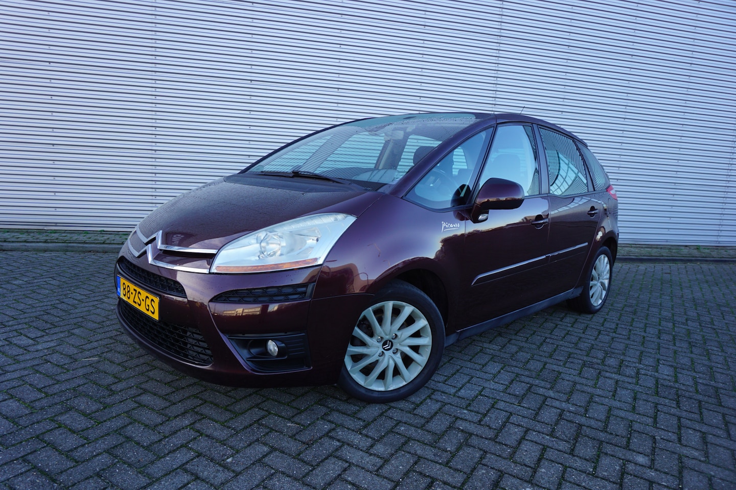 Citroën C4 Picasso - 2.0-16V Ambiance 5p. AUTOMAAT / Climate / Cruise / Trekhaak / NAP - AutoWereld.nl