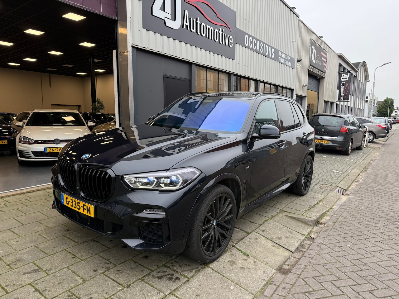 BMW X5 - XDrive40i NL NAP Pano Laser High Executive - AutoWereld.nl
