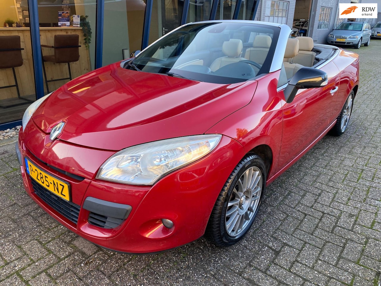 Renault Mégane coupé cabriolet - 1.4 TCE Dynamique LEER - PANODAK - AutoWereld.nl