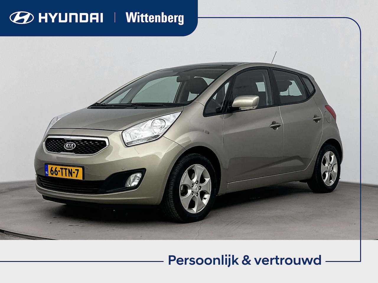 Kia Venga - 1.6 CVVT X-ECUTIVE | LAGE KMSTAND | NAVI | SCHUIFDAK | CLIMA | CRUISE | CAMERA | 16'' LM V - AutoWereld.nl