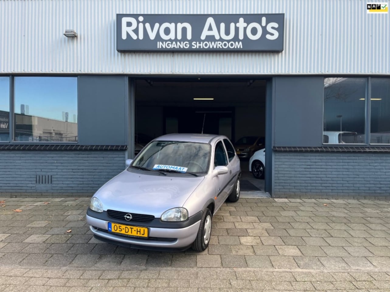 Opel Corsa - 1.2i-16V Strada Cool 1.2I-16V STRADA COOL - AutoWereld.nl