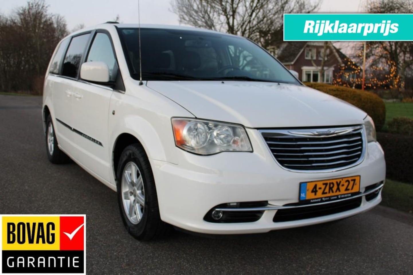 Chrysler Town and Country - 3.6 V6 287pk Automaat 7-persoons ECC/Cruise/Navi/Camera/Stoelverw - AutoWereld.nl