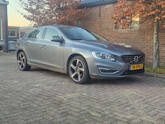 Volvo S60 - 2.0 T5 Summum