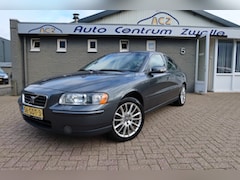 Volvo S60 - 2.4 DRIVERS EDITION , LEDER , NAVI, ( NL AUTO )