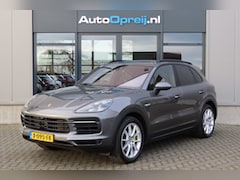 Porsche Cayenne - 3.0 E-Hybrid Platinum Edition Chrono, Pano dak, Trekhaak, Luchtvering, Bose