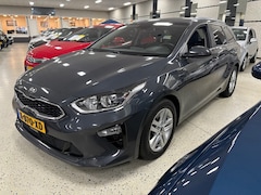 Kia Cee'd - Ceed 1.0 T-GDI MHEV Automaat Navigatie Haf Leder Trekhaak afnb