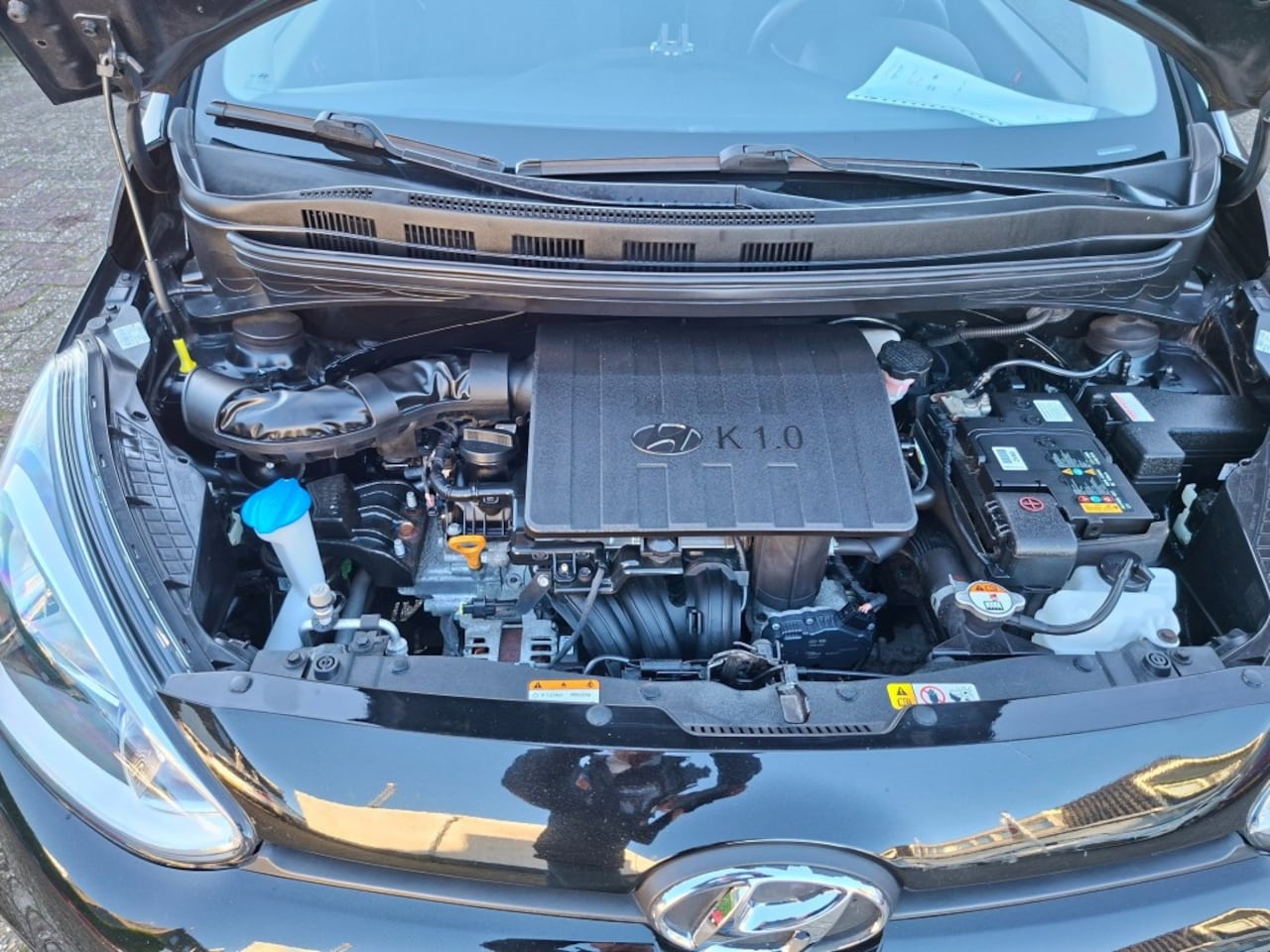 Hyundai i10 - 1.0i Comfort RADIO/AIRCO/NAVI/CRUISE/ELEC.RAMEN V+A/PDC