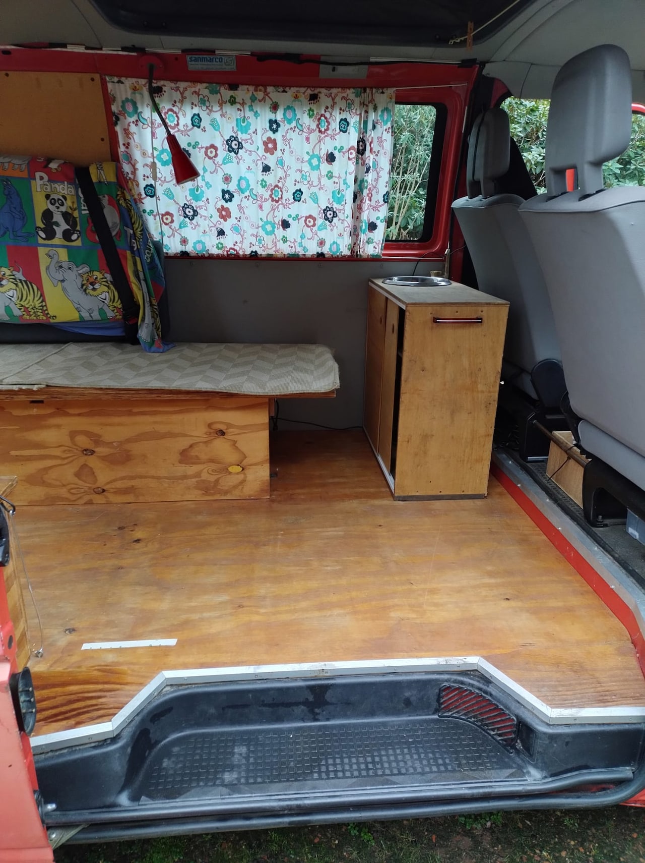 Volkswagen Transporter - camper - AutoWereld.nl