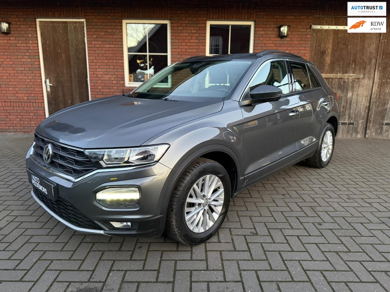 Volkswagen T-Roc - 1.0 TSI Style | ACC| Virtual| PDC| Stoelverwarming - AutoWereld.nl