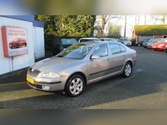 Skoda Octavia - 1.6 Classic