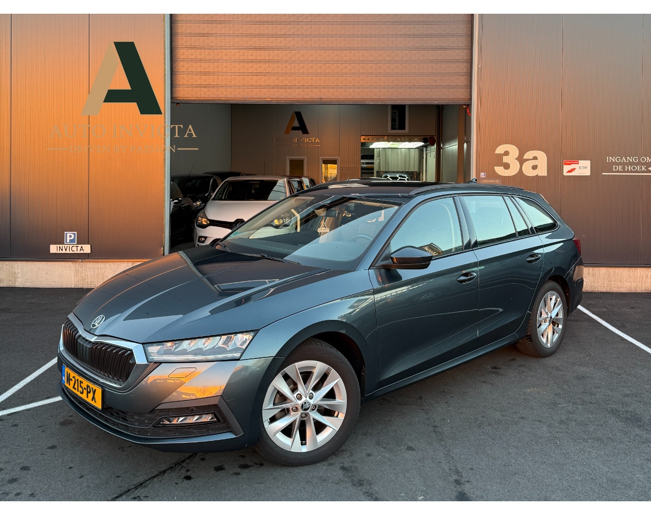 Skoda Octavia Combi - 1.5 TSI First Edition 1.5 TSI - First Edition - AutoWereld.nl