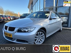 BMW 3-serie - 3-serie 318i | Cruise | Start Stop | ORG NL | Volledig Dealer Onderhouden | 1ste Eigenaar