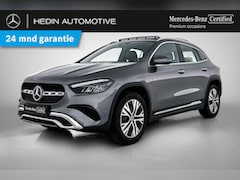 Mercedes-Benz GLA-Klasse - GLA 250e Automaat Luxury Line | Advanced Plus Pakket | Winterpakket | Panoramadak | 360° C