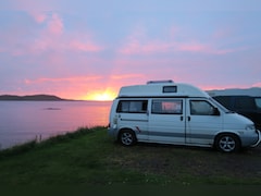 Volkswagen Transporter - 2.5 TDI 292 syncro 2,5lt TDI Carthago kampeerauto met verhoogd dak