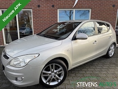 Hyundai i30 - 1.6i i-Catcher LEER / STOELVERW. / CLIMA / CRUISE / LMV / PDC