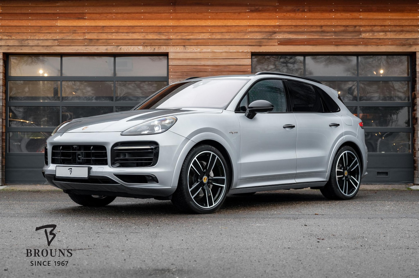Porsche Cayenne - E-Hybrid SportDesign | Burmester | Nachtzicht | 22" | Approved - AutoWereld.nl