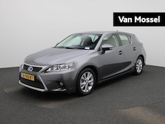 Lexus CT 200h - Luxury Line | Automaat | Climate Control | Achteruitrijcamera | Stoelverwarming | Parkeers
