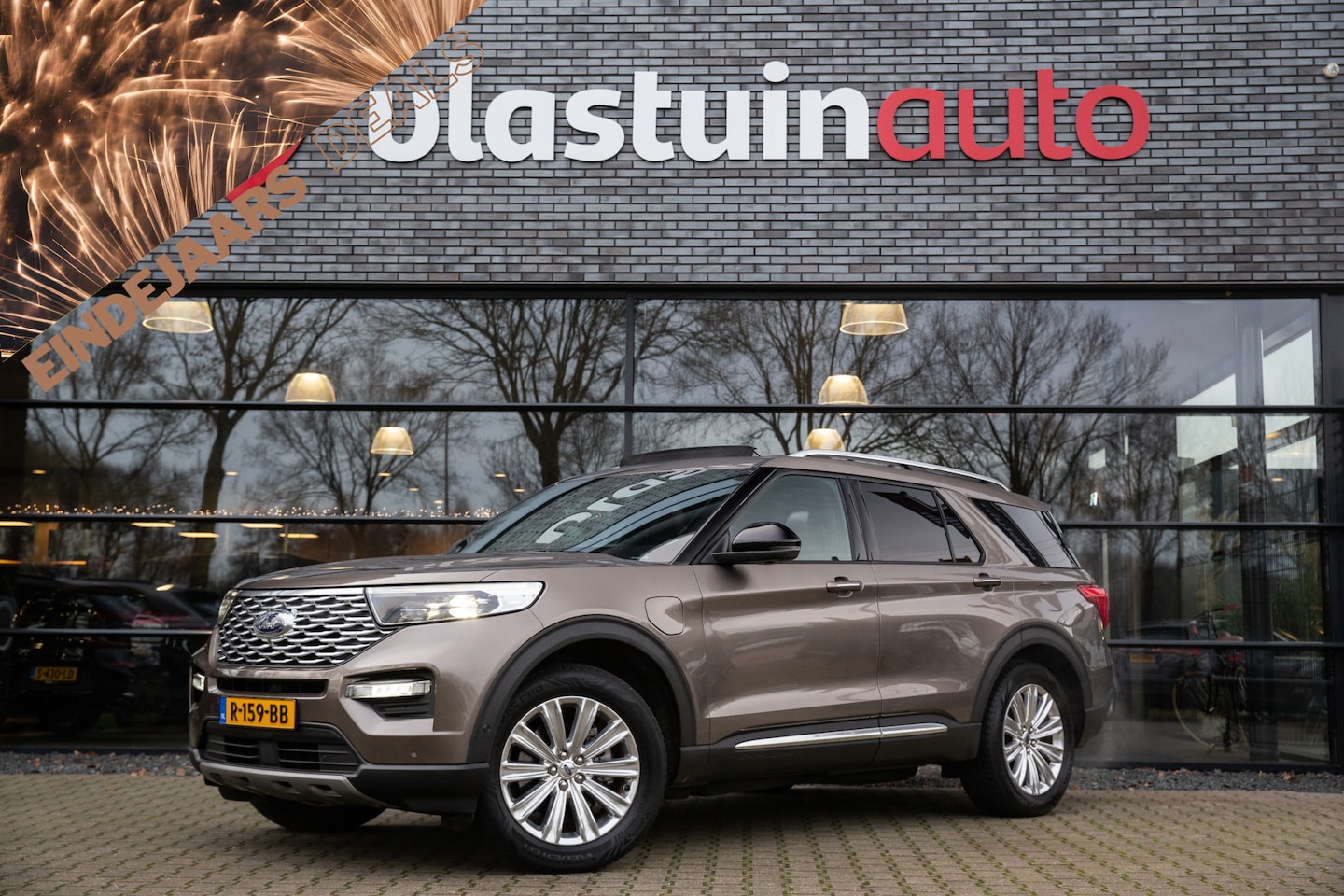 Ford Explorer - 3.0 V6 EcoBoost PHEV Platinum 7p , Panoramadak, Trekhaak, B&O, - AutoWereld.nl