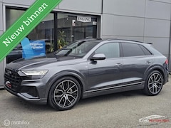 Audi Q8 - 55 TFSI e quattro 3x S-line Panorama/HUD/Softclose/360/Luchtvering/SQ8 diffuser