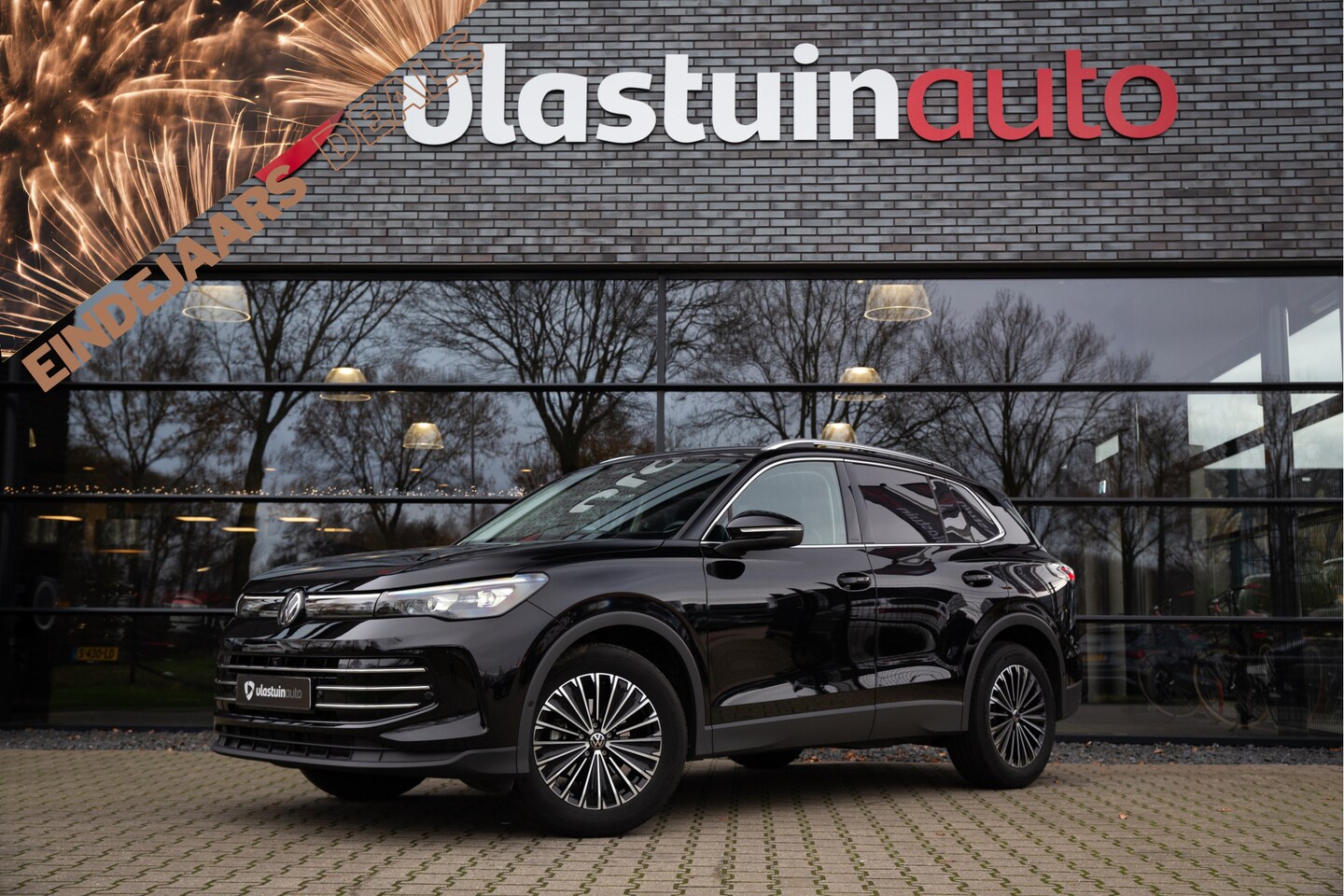 Volkswagen Tiguan - 1.5 eTSI MHEV Elegance , Adap. cruise, Stuur/stoelverwarming, - AutoWereld.nl